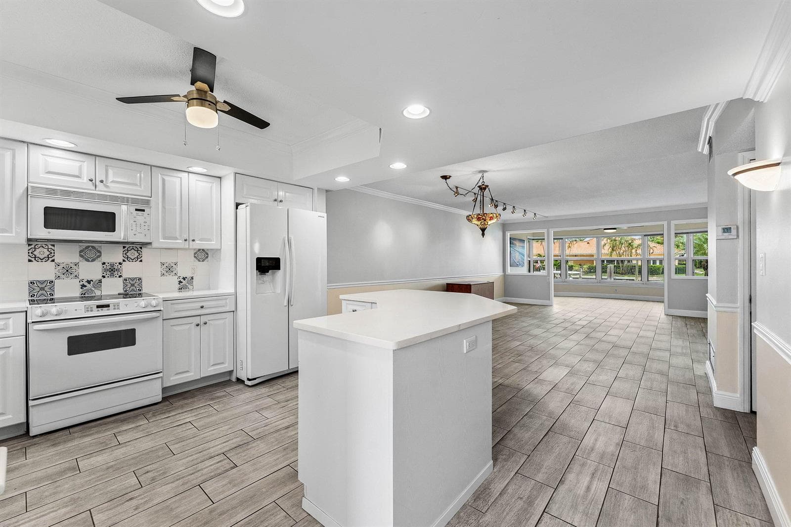 3031 NE 51ST Street # 106W, Fort Lauderdale, FL 33308 — zdjęcie 2