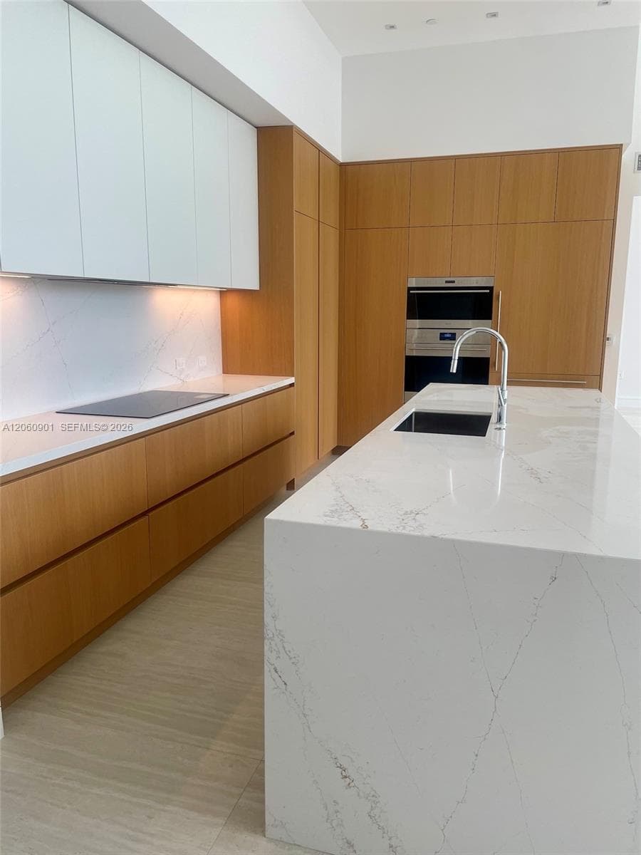 2311 SE 17th St # 203, Fort Lauderdale, FL 33316 — zdjęcie 4