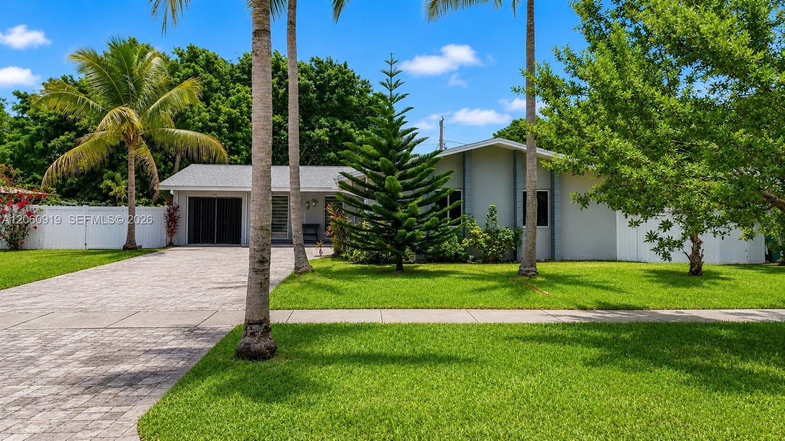 10615 SW 200th St, Cutler Bay, FL 33157 — zdjęcie 3