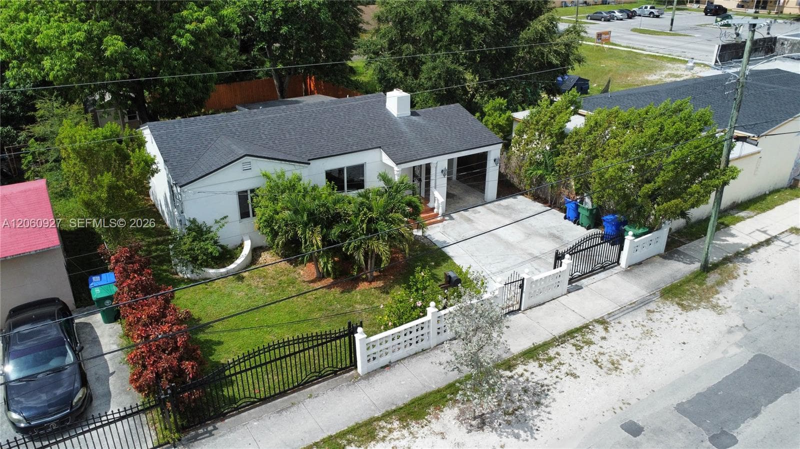 180 NW 67th St, Miami, FL 33150 — zdjęcie 2