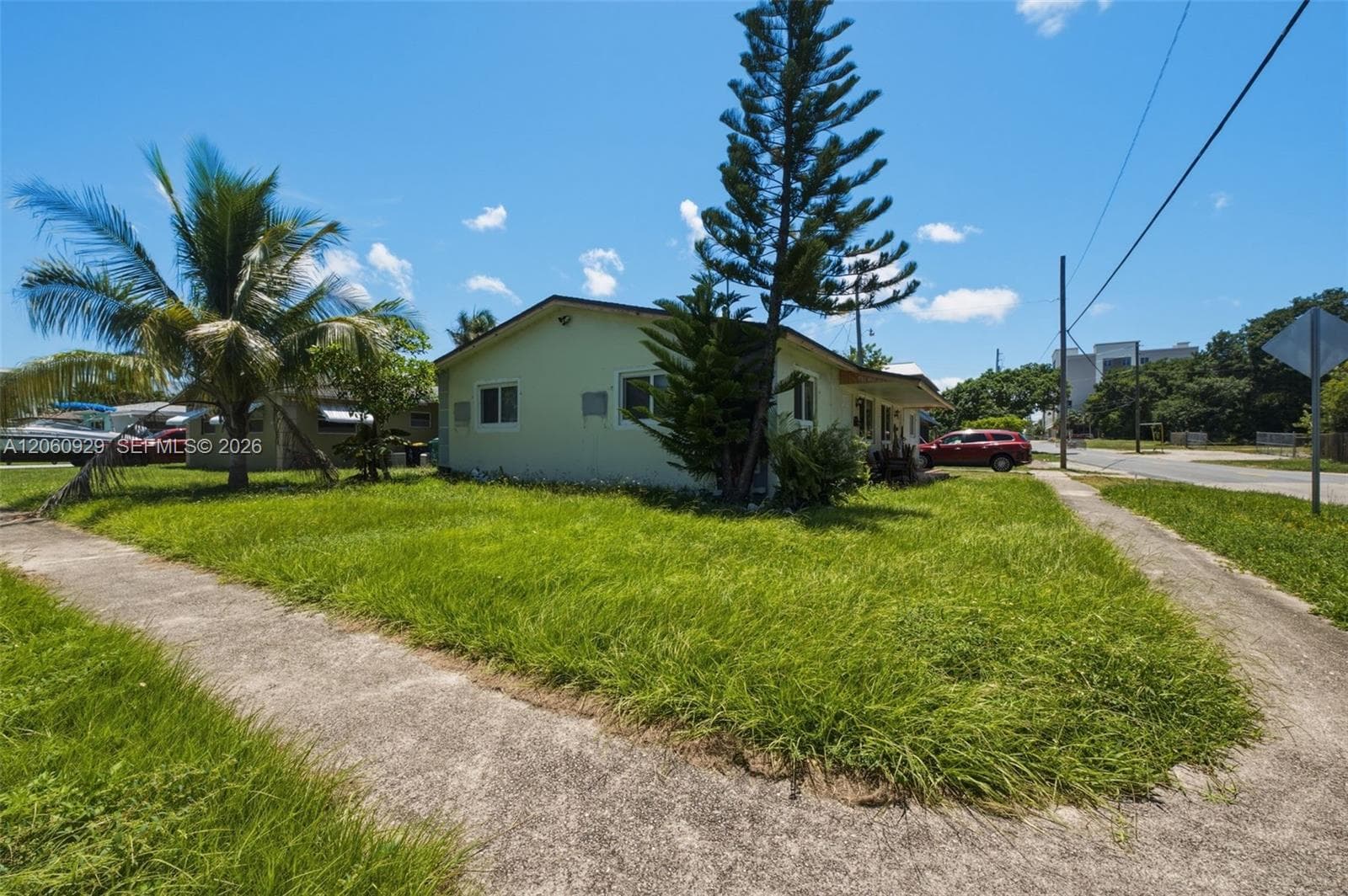 137 NE 1st Ct, Dania Beach, FL 33004 — zdjęcie 5