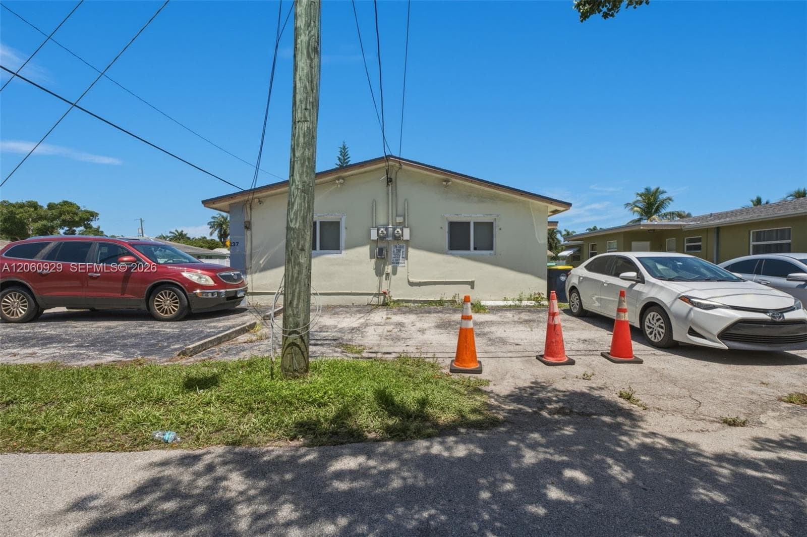 137 NE 1st Ct, Dania Beach, FL 33004 — zdjęcie 4