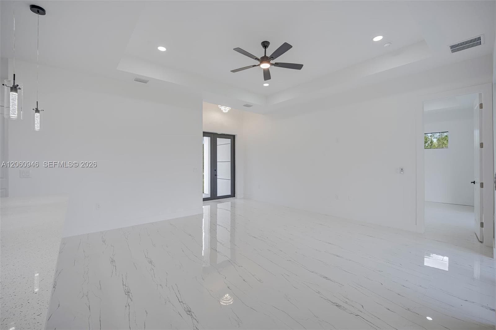 470 LACONIC AVE, Lehigh Acres, FL 33974 — zdjęcie 4