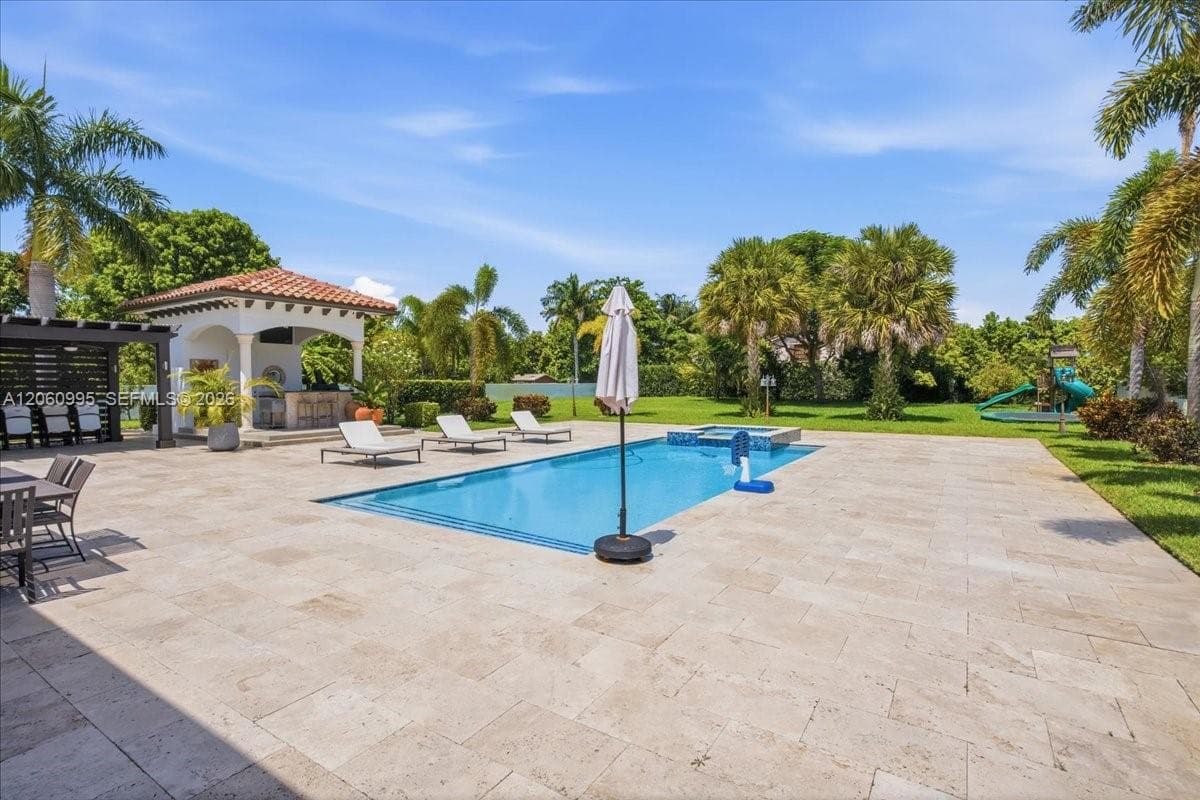 331 SW 124th Ave, Miami, FL 33184 — zdjęcie 2