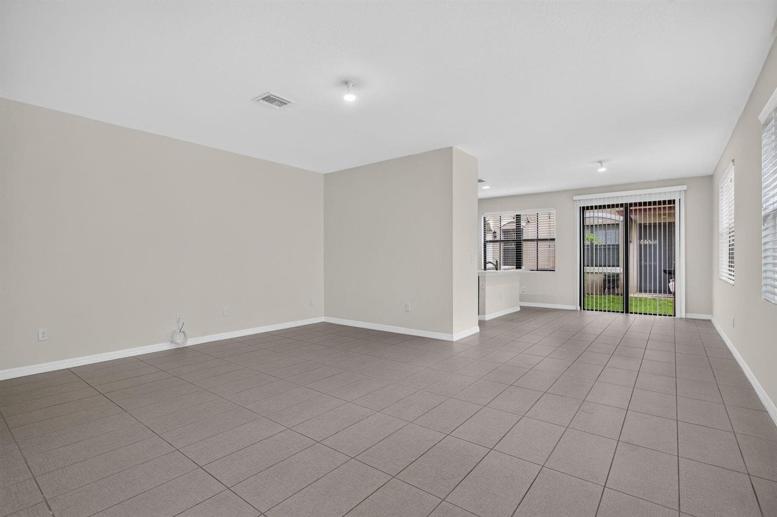 1023 NW 33RD Court, Pompano Beach, FL 33064 — zdjęcie 4