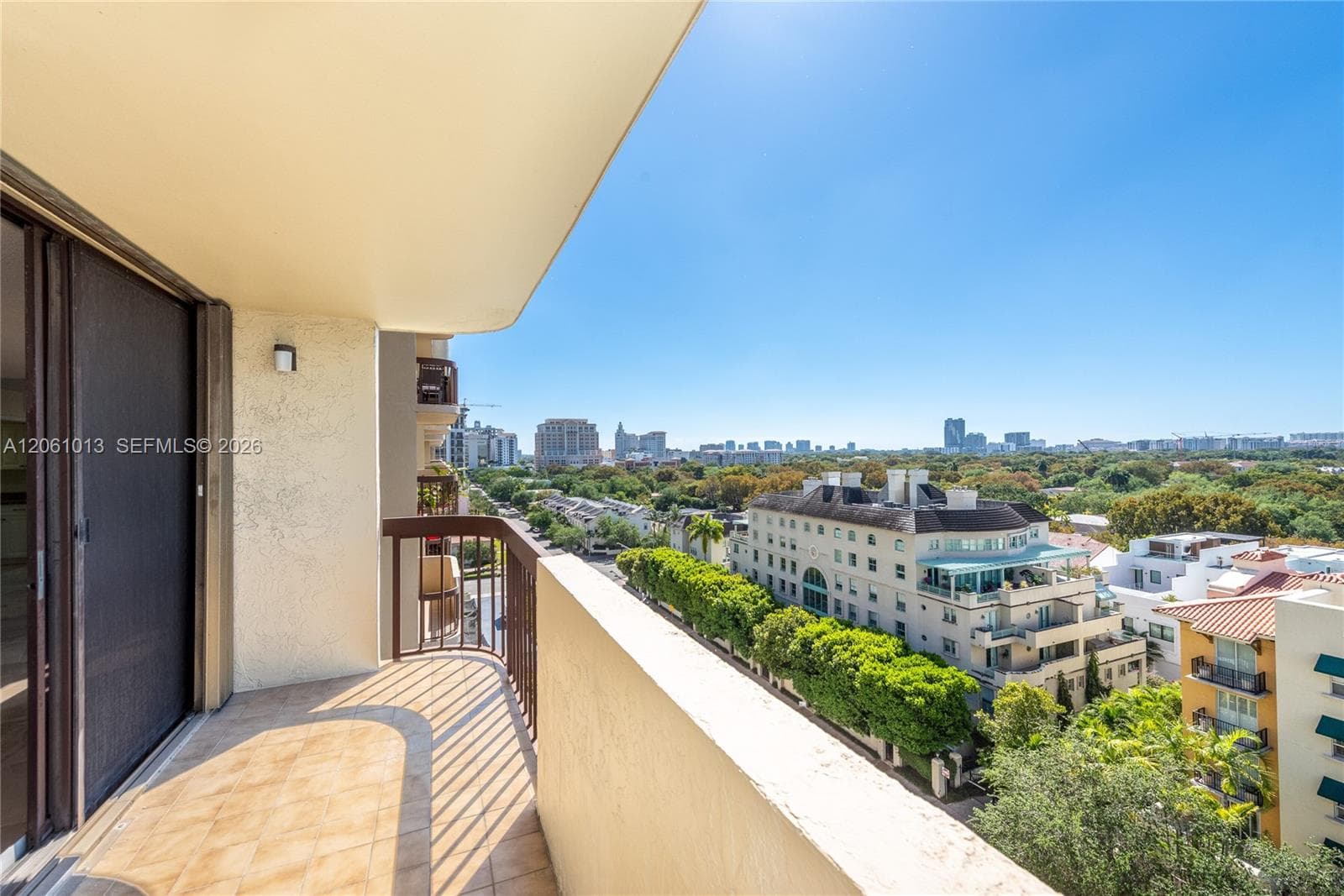 600 Biltmore Way # 1014, Coral Gables, FL 33134 — zdjęcie 2