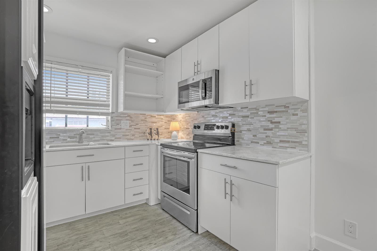 2940 Crosley Drive E, West Palm Beach, FL 33415 — zdjęcie 5