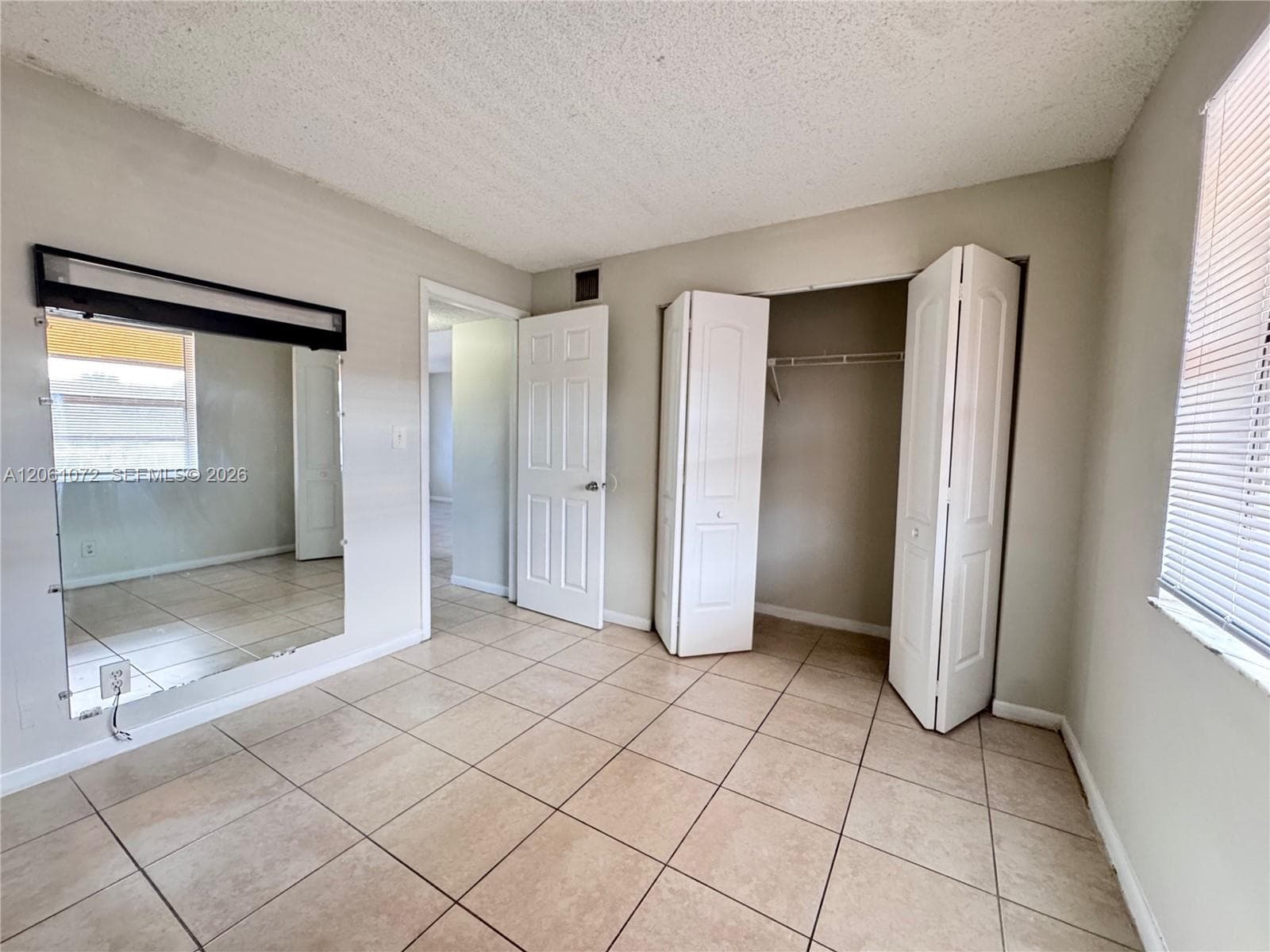 95 NE 41st St # J153, Oakland Park, FL 33334