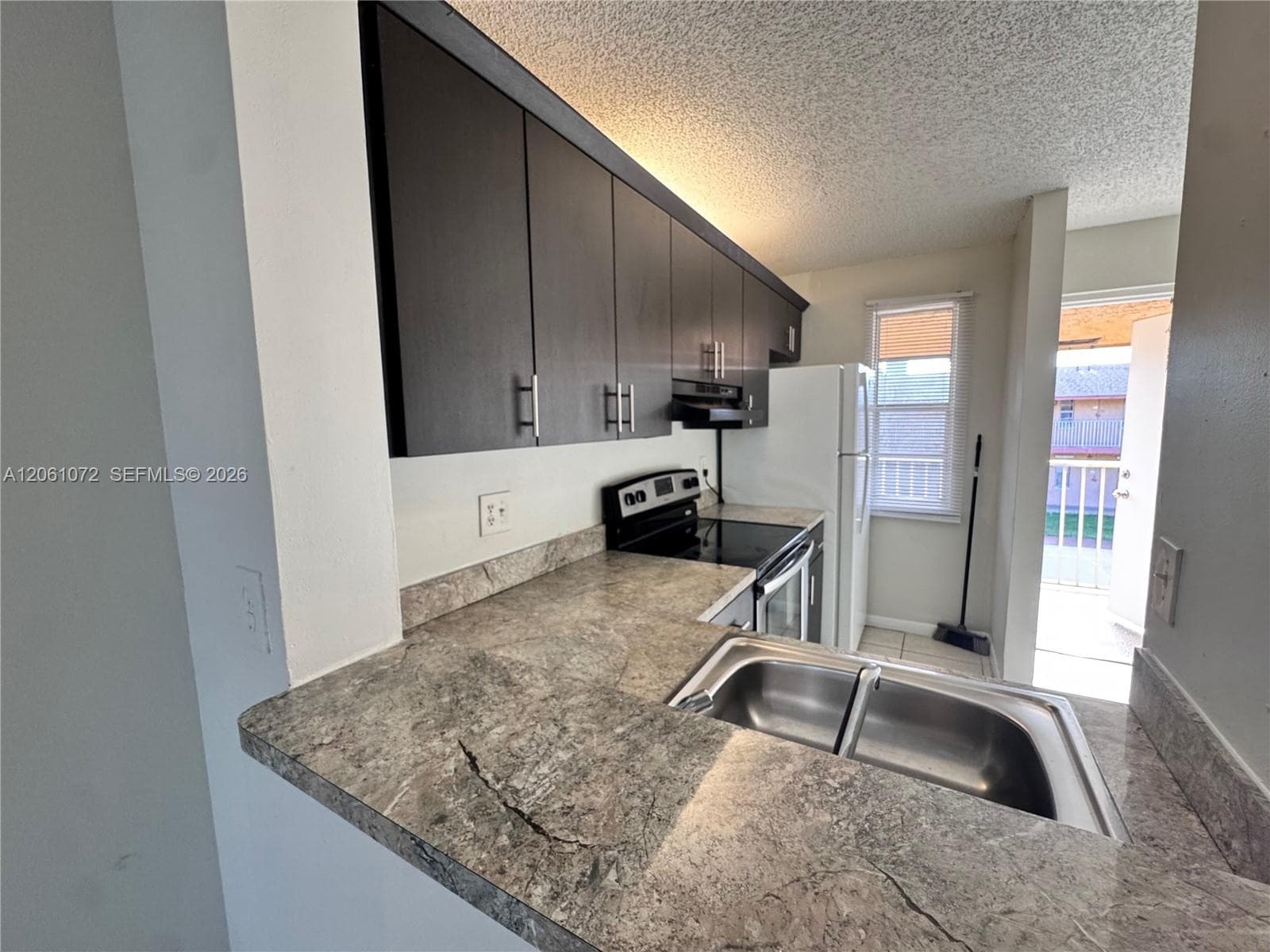 95 NE 41st St # J153, Oakland Park, FL 33334 — zdjęcie 5