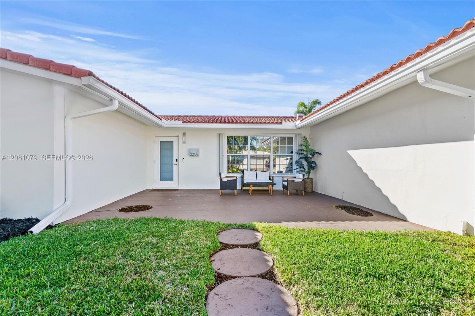 2207 NE 16th Ave, Wilton Manors, FL 33305 — zdjęcie 3
