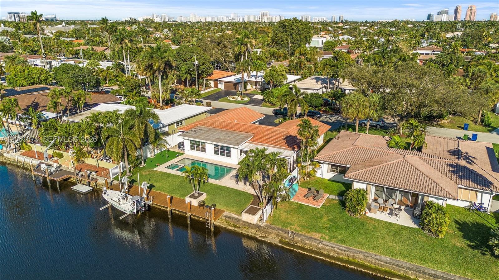 2207 NE 16th Ave, Wilton Manors, FL 33305 — zdjęcie 5