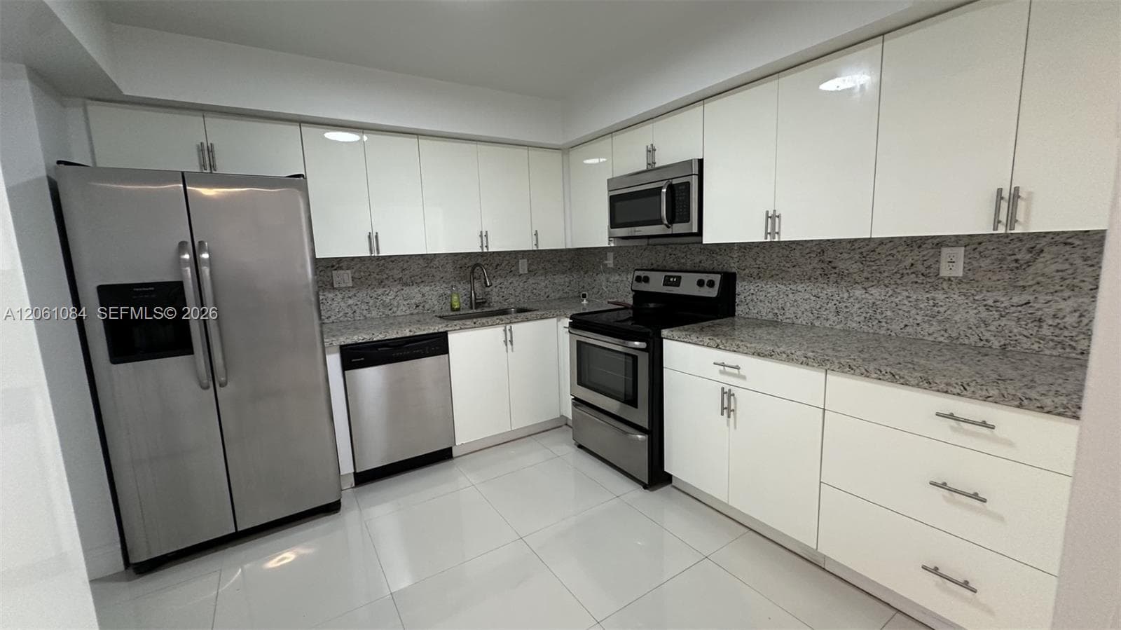 250 174th St # 1808, Sunny Isles Beach, FL 33160 — zdjęcie 3