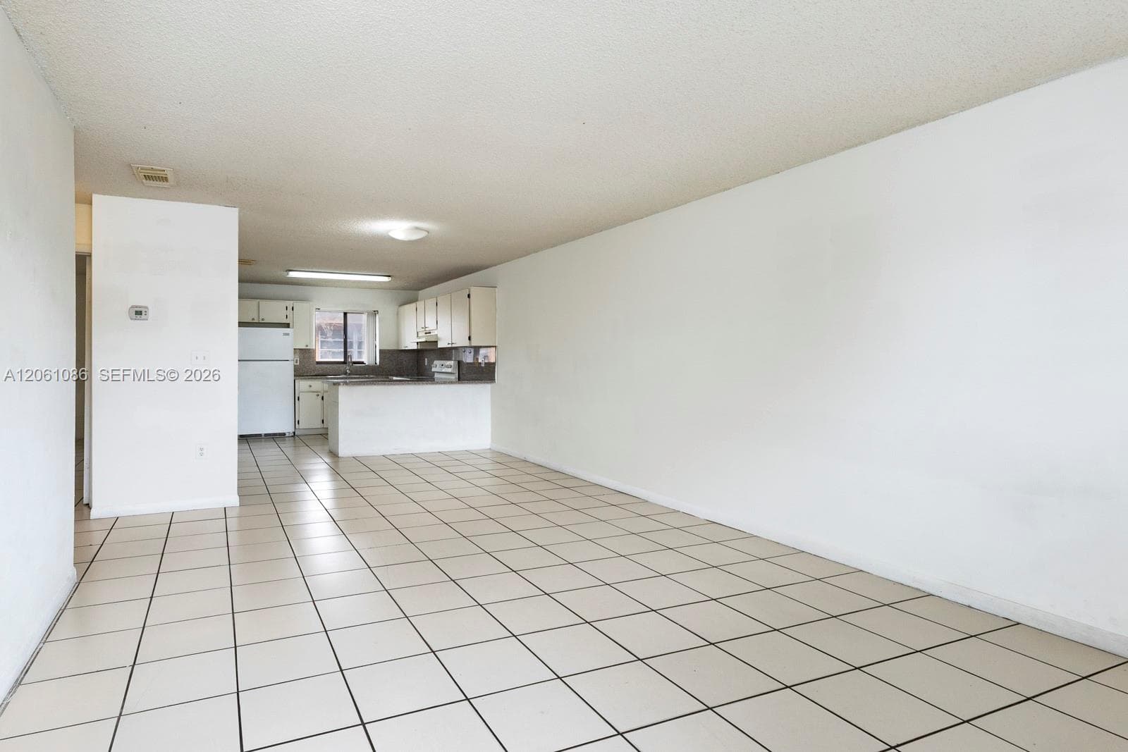 6305 W 22nd Ct, Hialeah, FL 33016 — zdjęcie 5