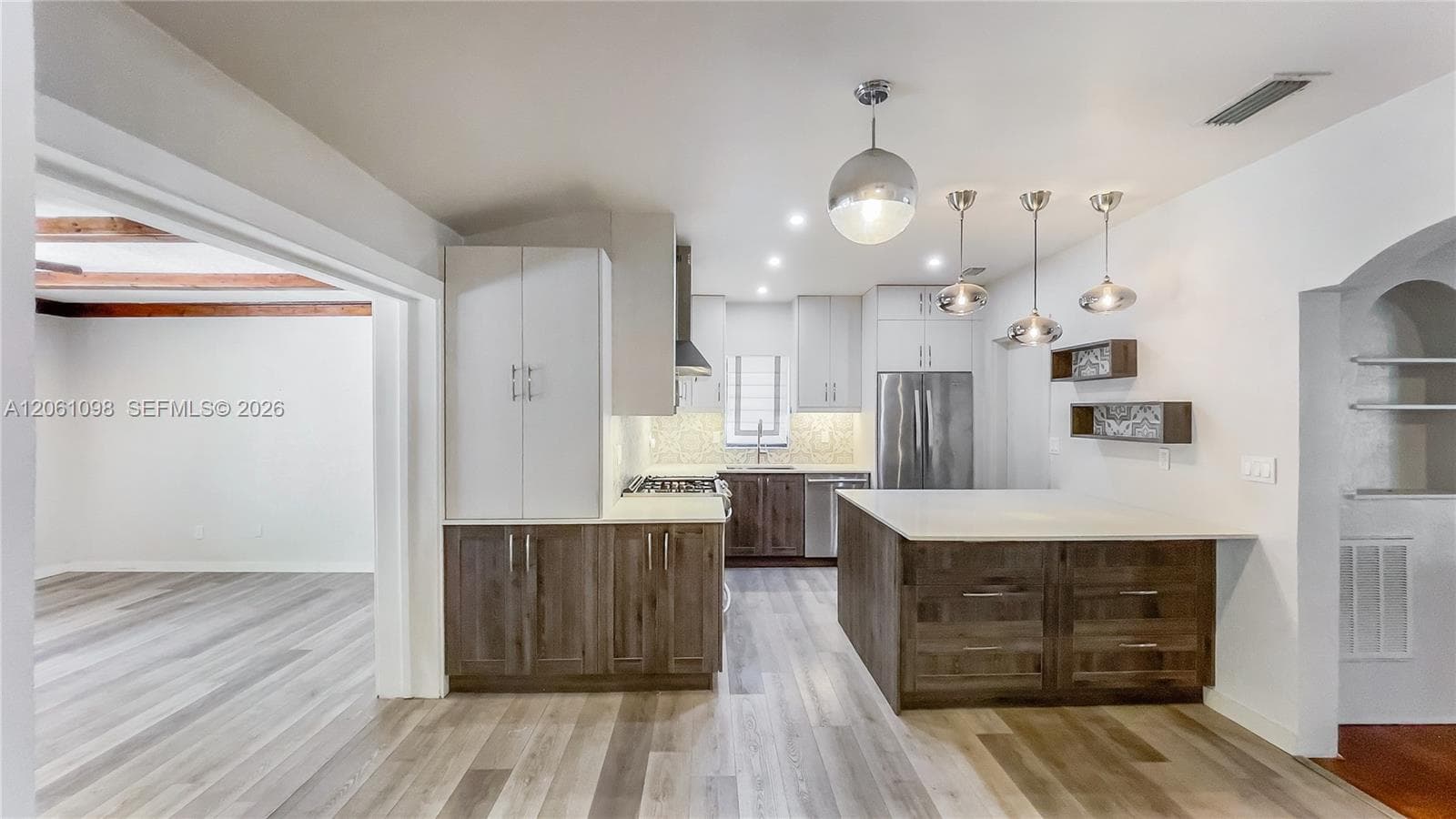 38 NW 105th St, Miami Shores, FL 33150 — zdjęcie 3