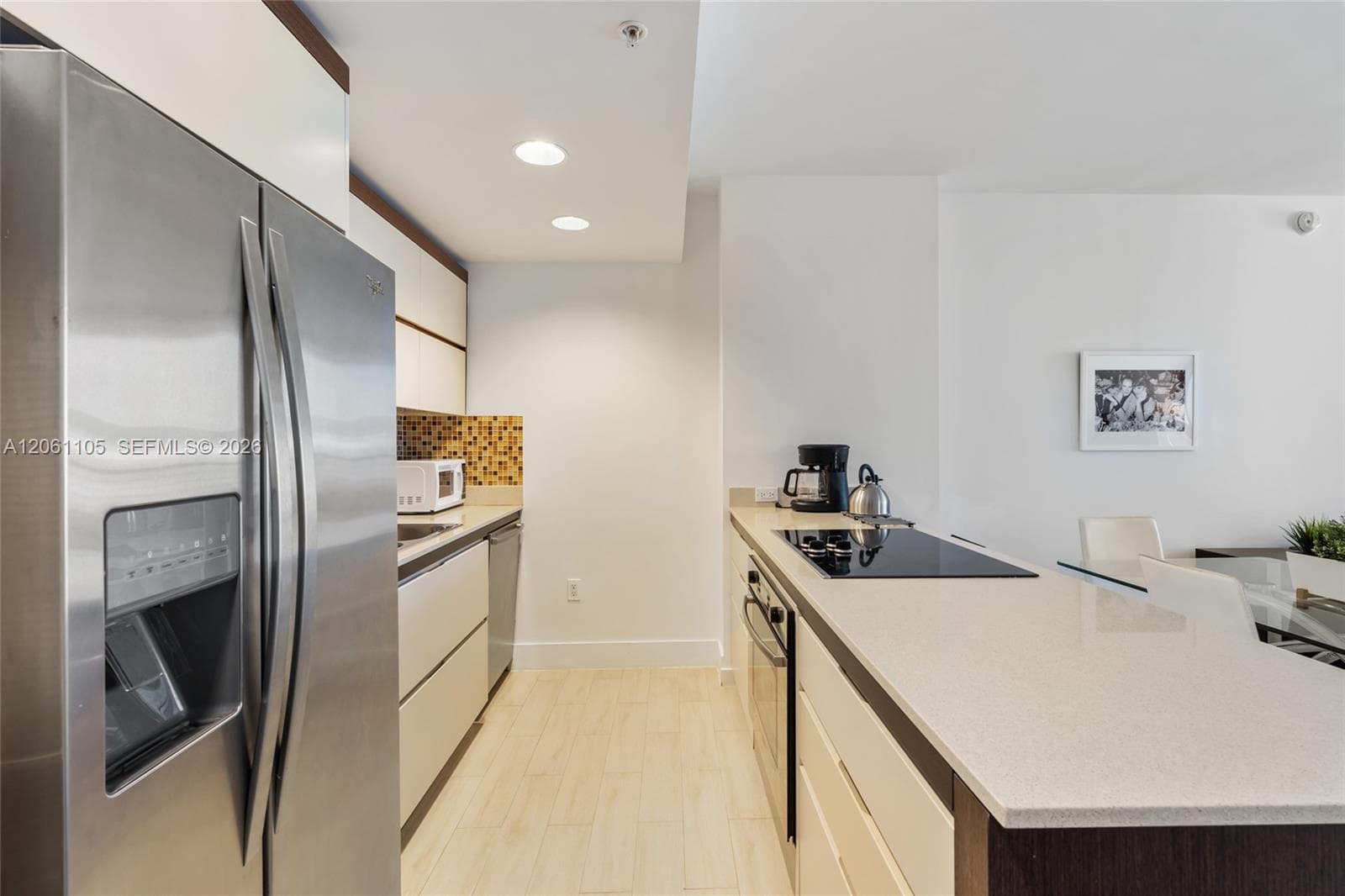 2155 Washington # 401, Miami Beach, FL 33139 — zdjęcie 2