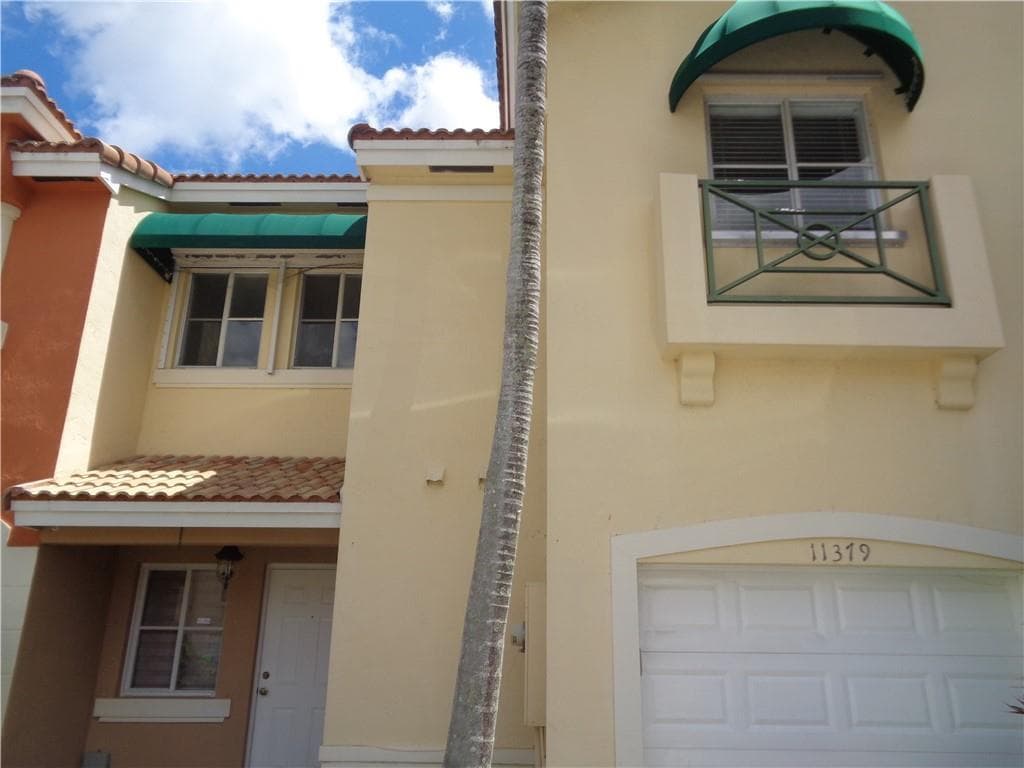 11379 NW 34TH Place, Sunrise, FL 33323