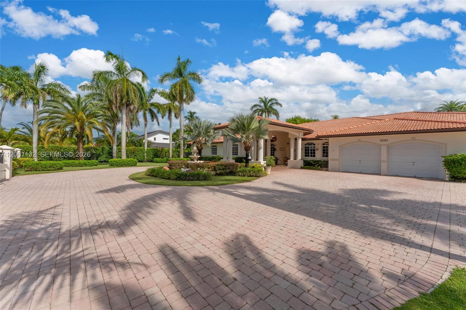 9735 SW 64th St, Miami, FL 33173 — zdjęcie 2