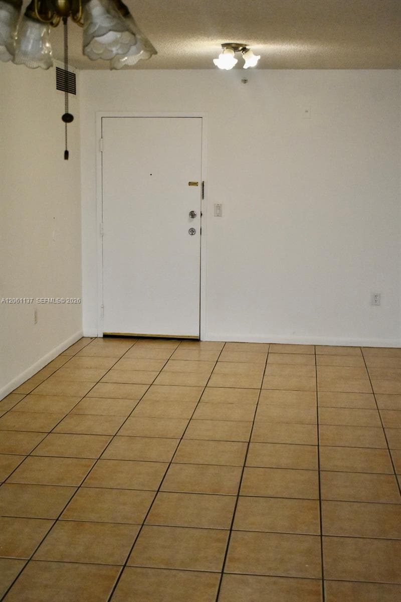 616 NW 26th Ave # 210, Miami, FL 33125 — zdjęcie 3
