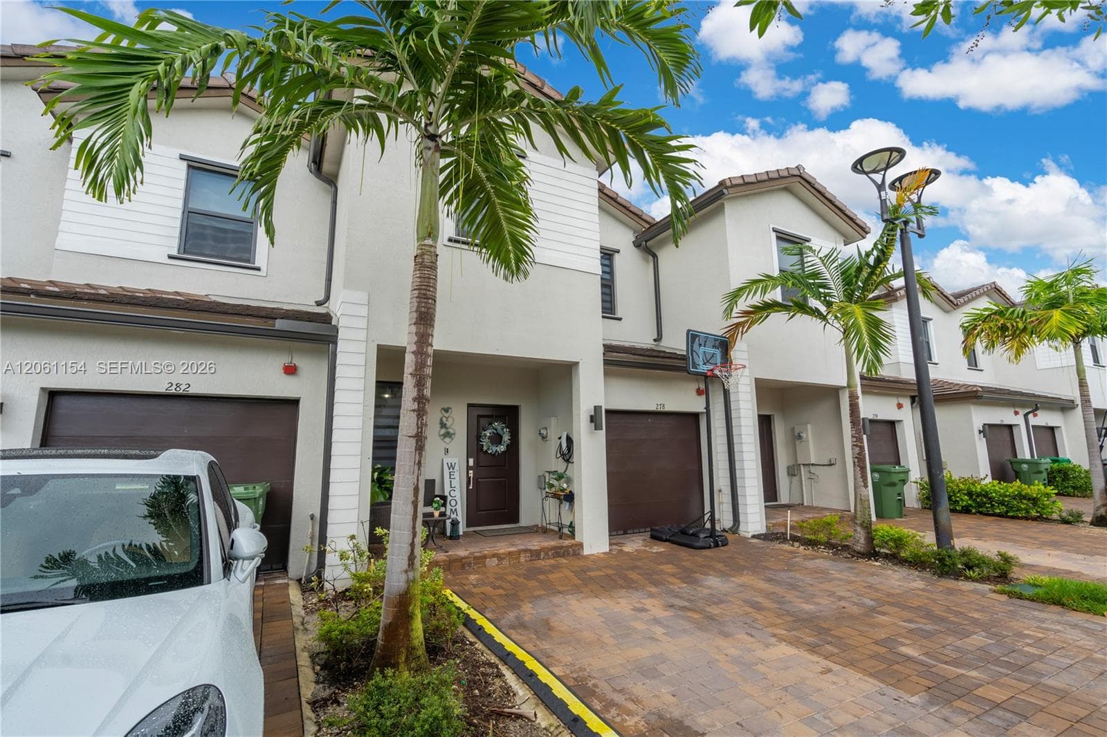 278 SW 159th Pl, Pembroke Pines, FL 33027 — zdjęcie 3