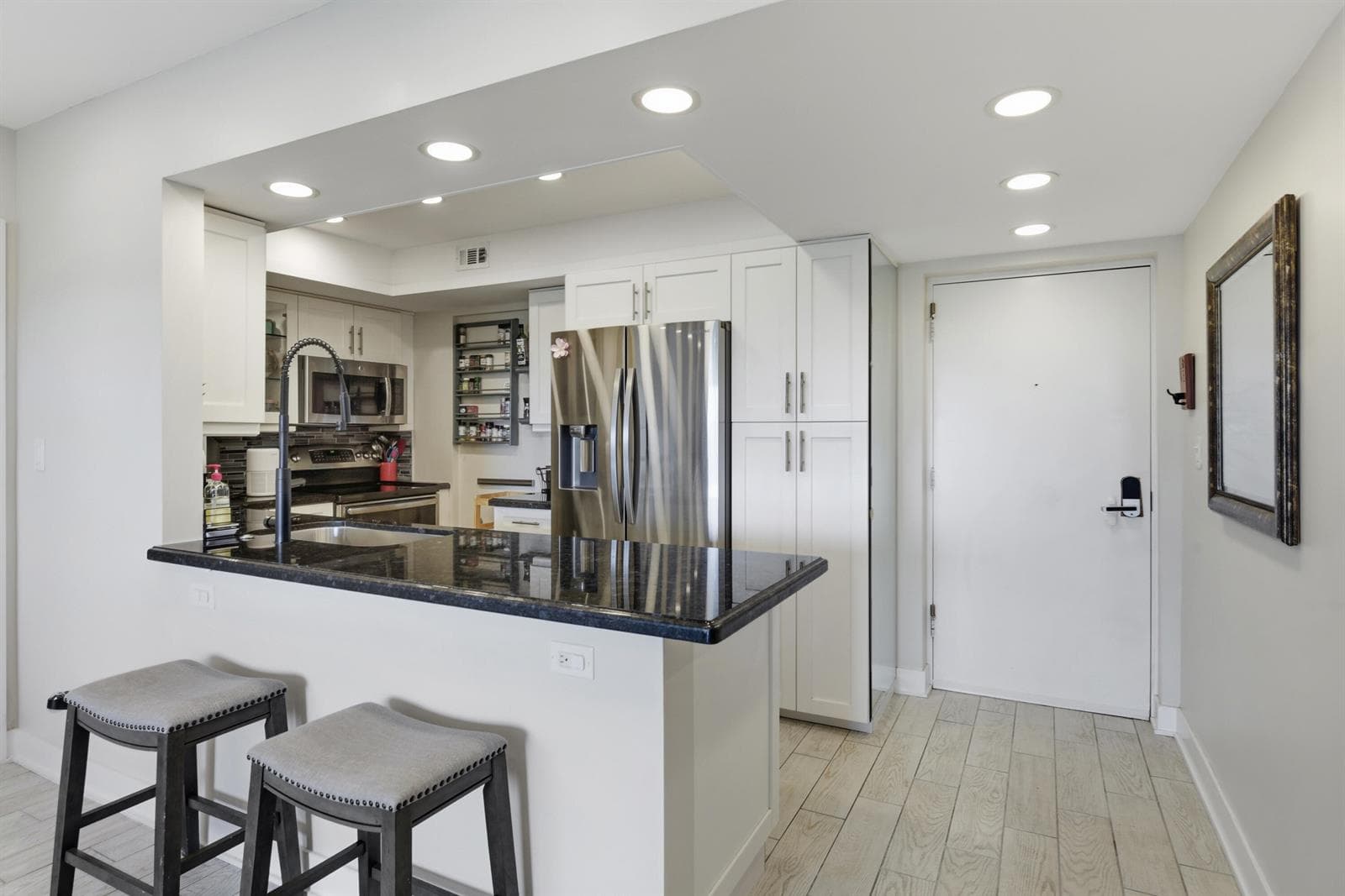 1000 RIVER REACH Drive # 516, Fort Lauderdale, FL 33315