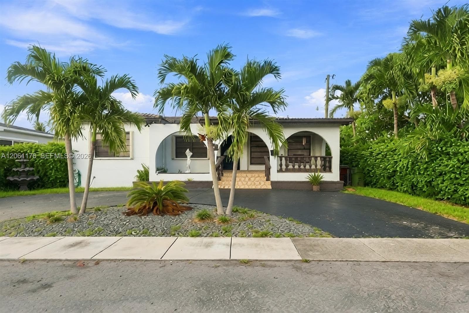 30 E 36th St, Hialeah, FL 33013 — zdjęcie 2