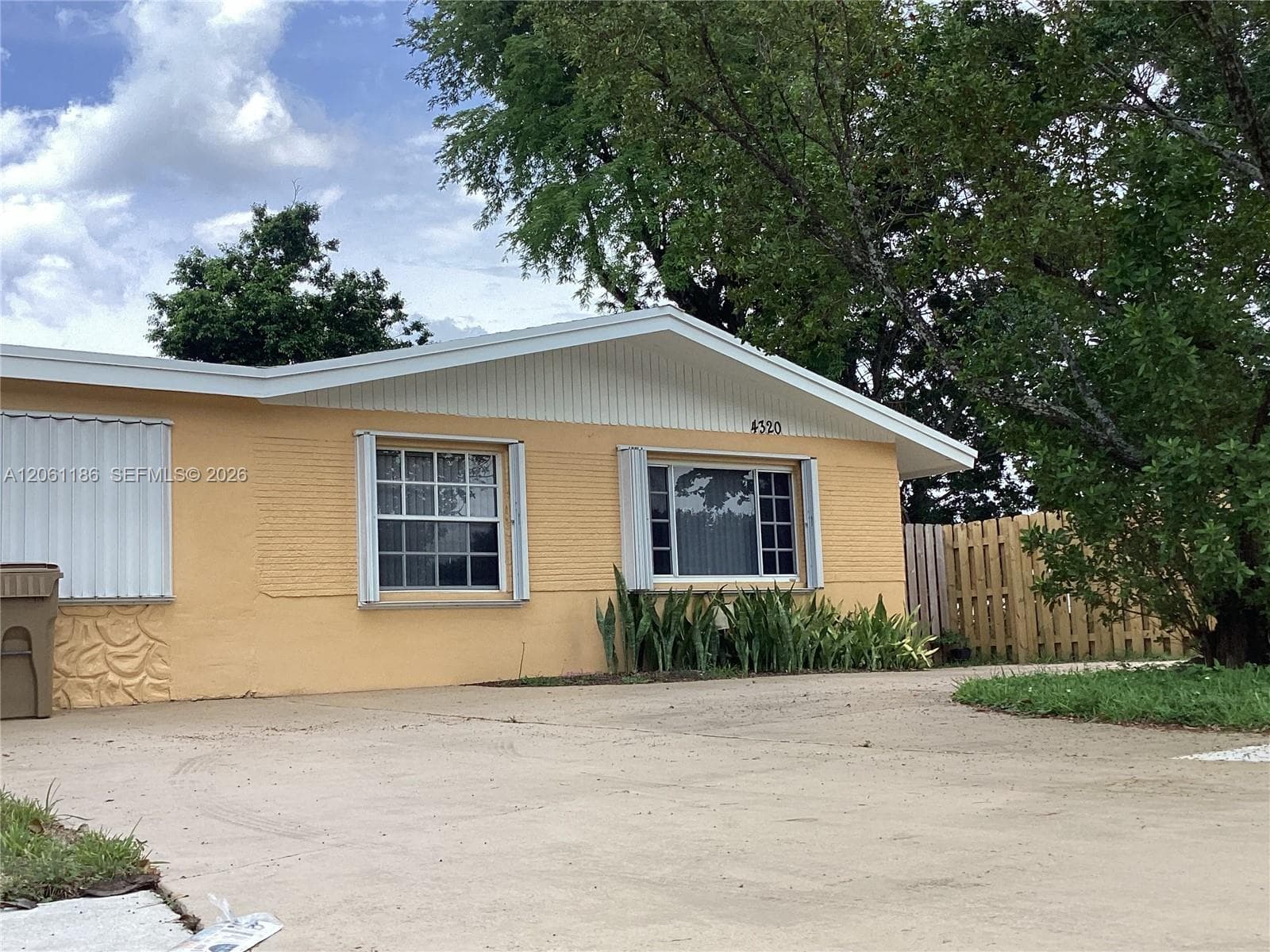 4320 SW 56th Ave, Davie, FL 33314 — zdjęcie 3