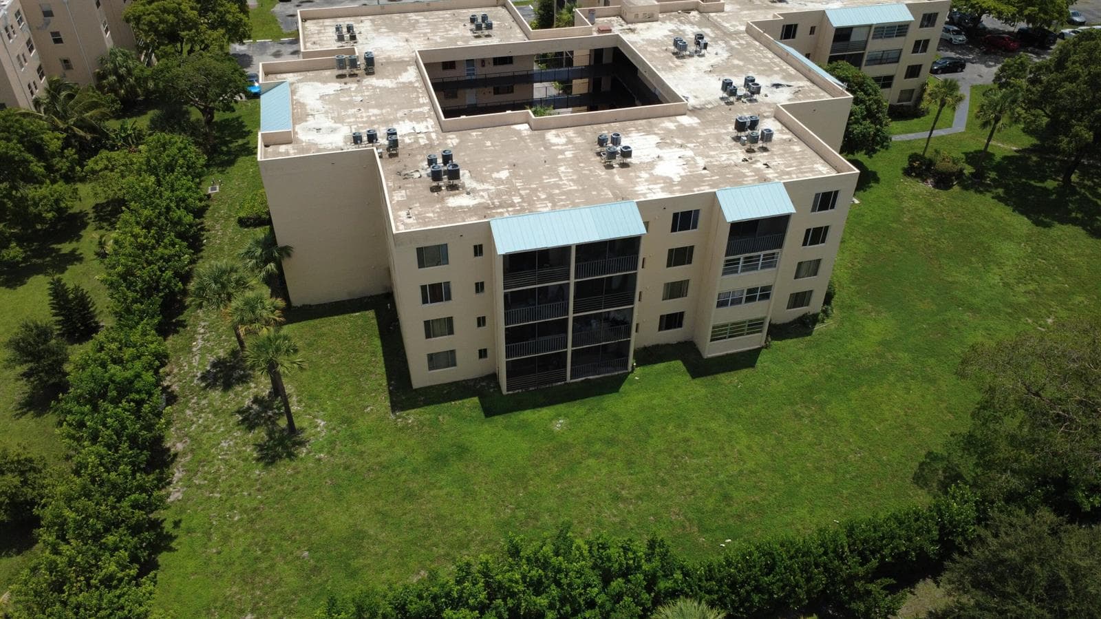 2830 SOMERSET Drive # 104N, Lauderdale Lakes, FL 33311 — zdjęcie 3