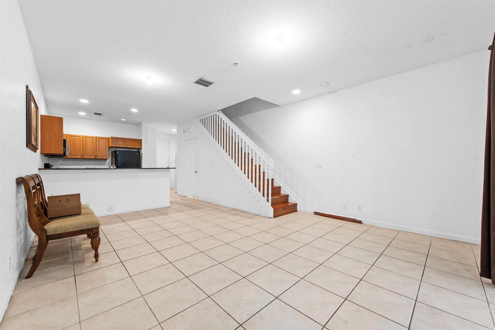 1425 NW 36TH Way, Lauderhill, FL 33311 — zdjęcie 3