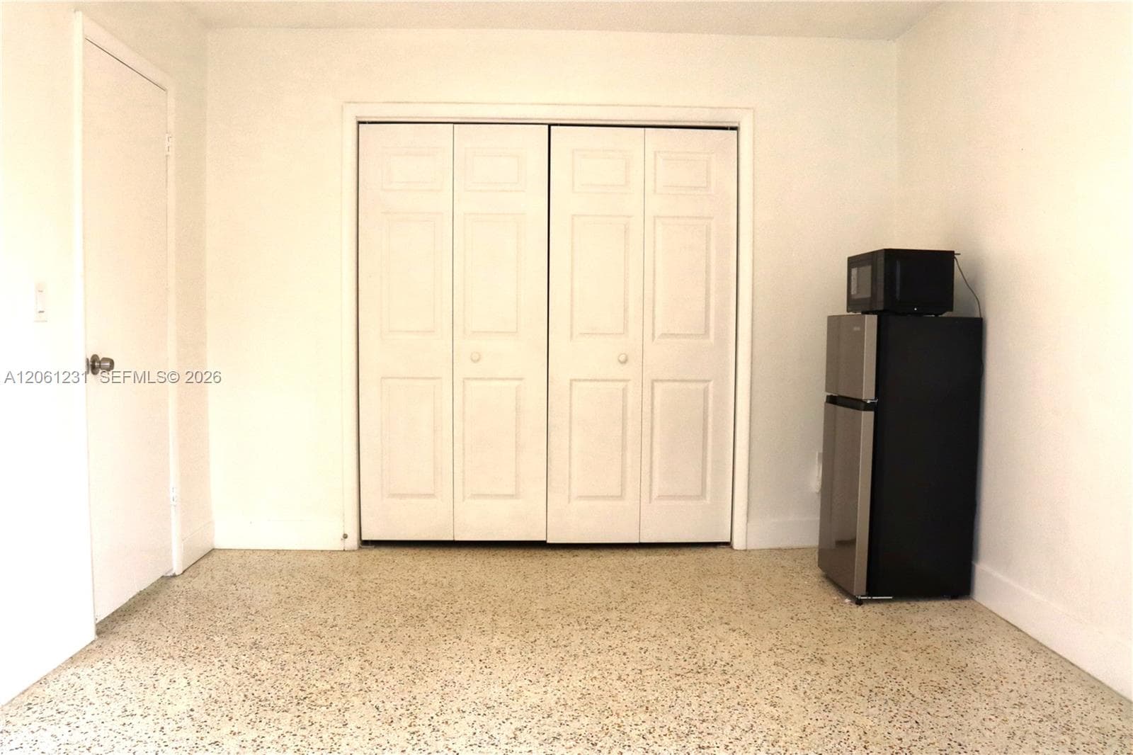 3144 NW 29th St # 1, Miami, FL 33142 — zdjęcie 3