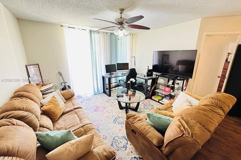 1727 Village Blvd # 108, West Palm Beach, FL 33409 — zdjęcie 3