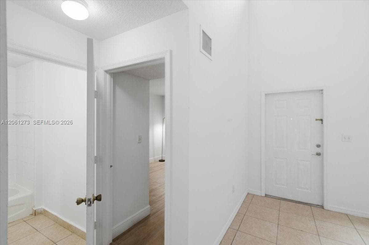 7245 NW 173rd Dr # 2505, Hialeah, FL 33015 — zdjęcie 5