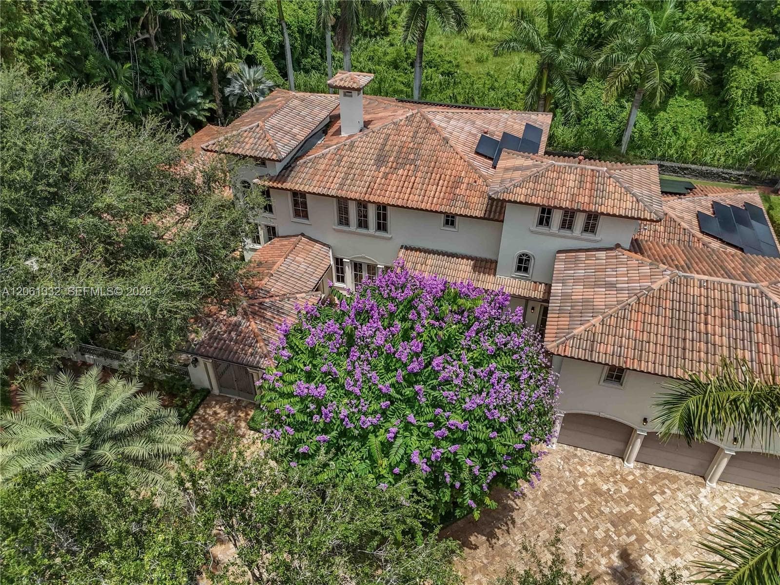 9501 Kerwood Ct, Coral Gables, FL 33156 — zdjęcie 3