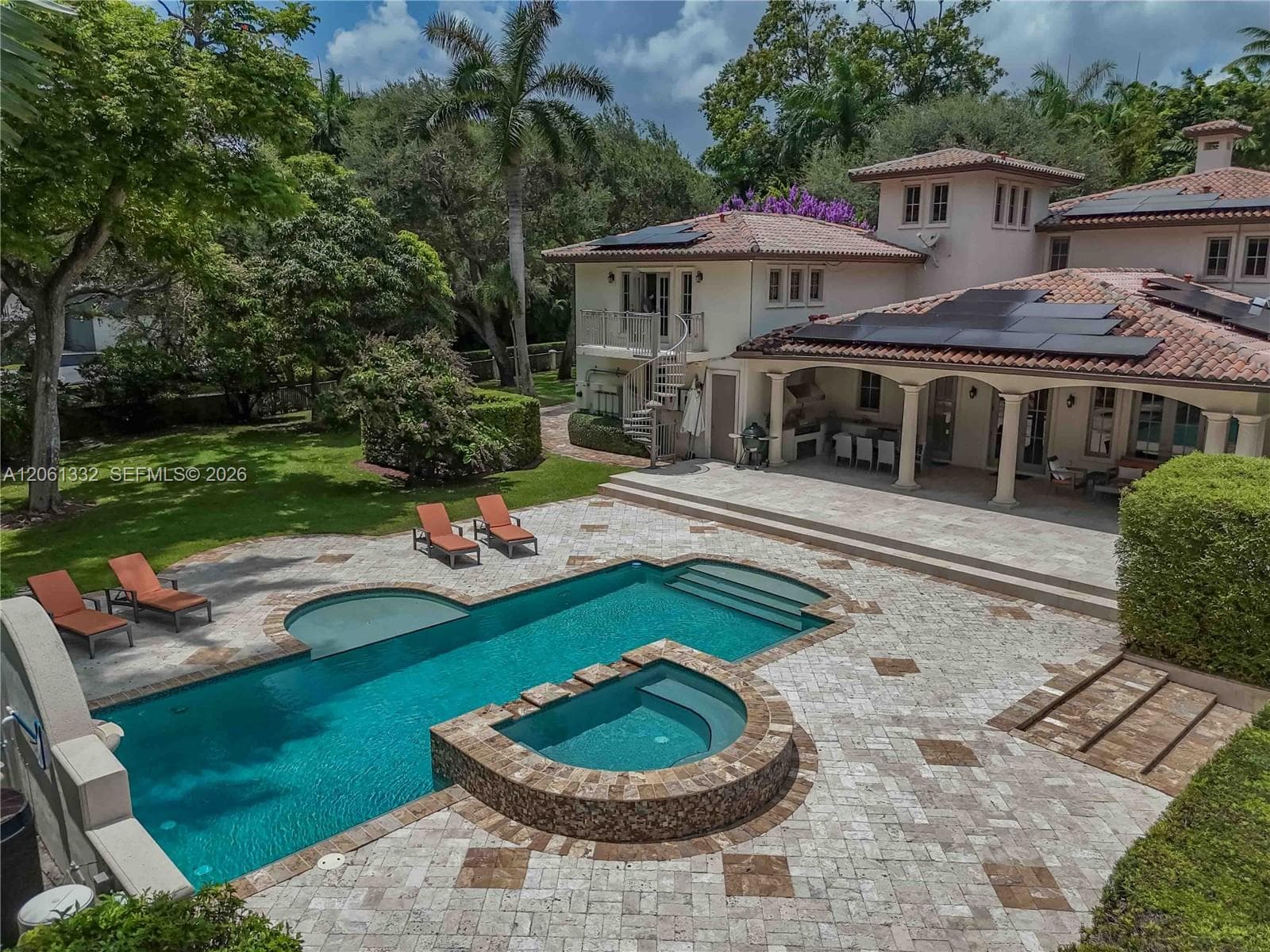 9501 Kerwood Ct, Coral Gables, FL 33156 — zdjęcie 5