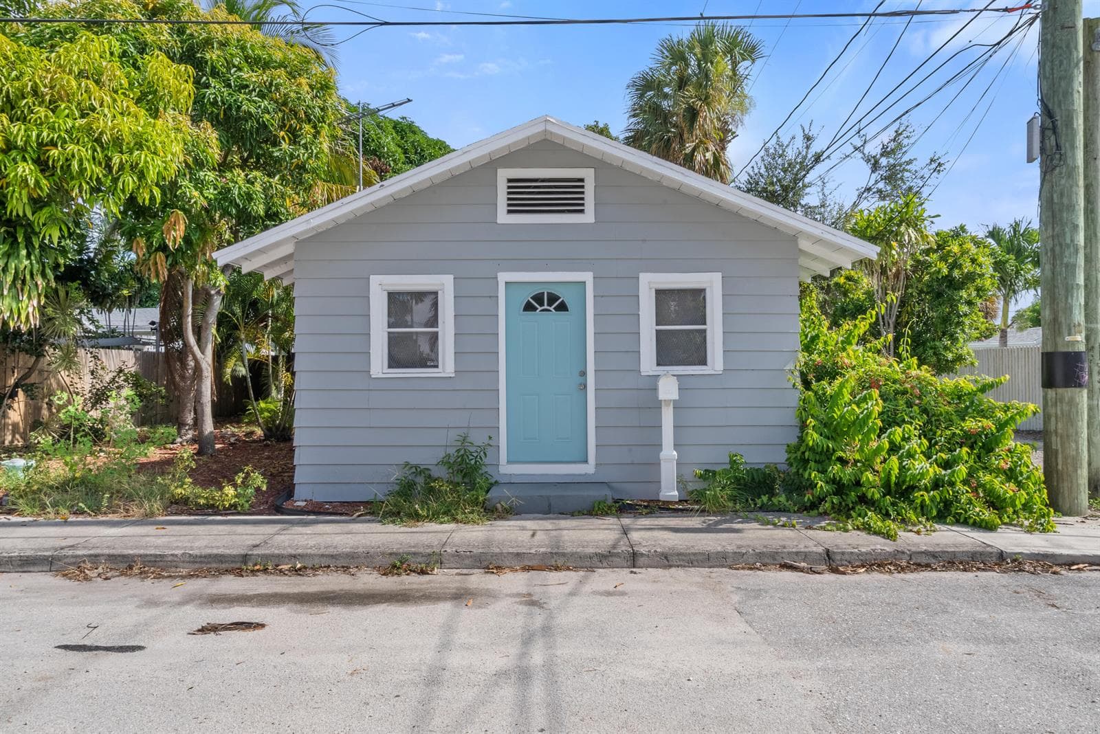 612 3rd Avenue S, FL 33460