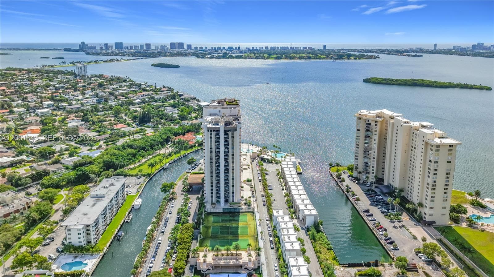 1800 NE 114th St # 1508, Miami, FL 33181 — zdjęcie 2