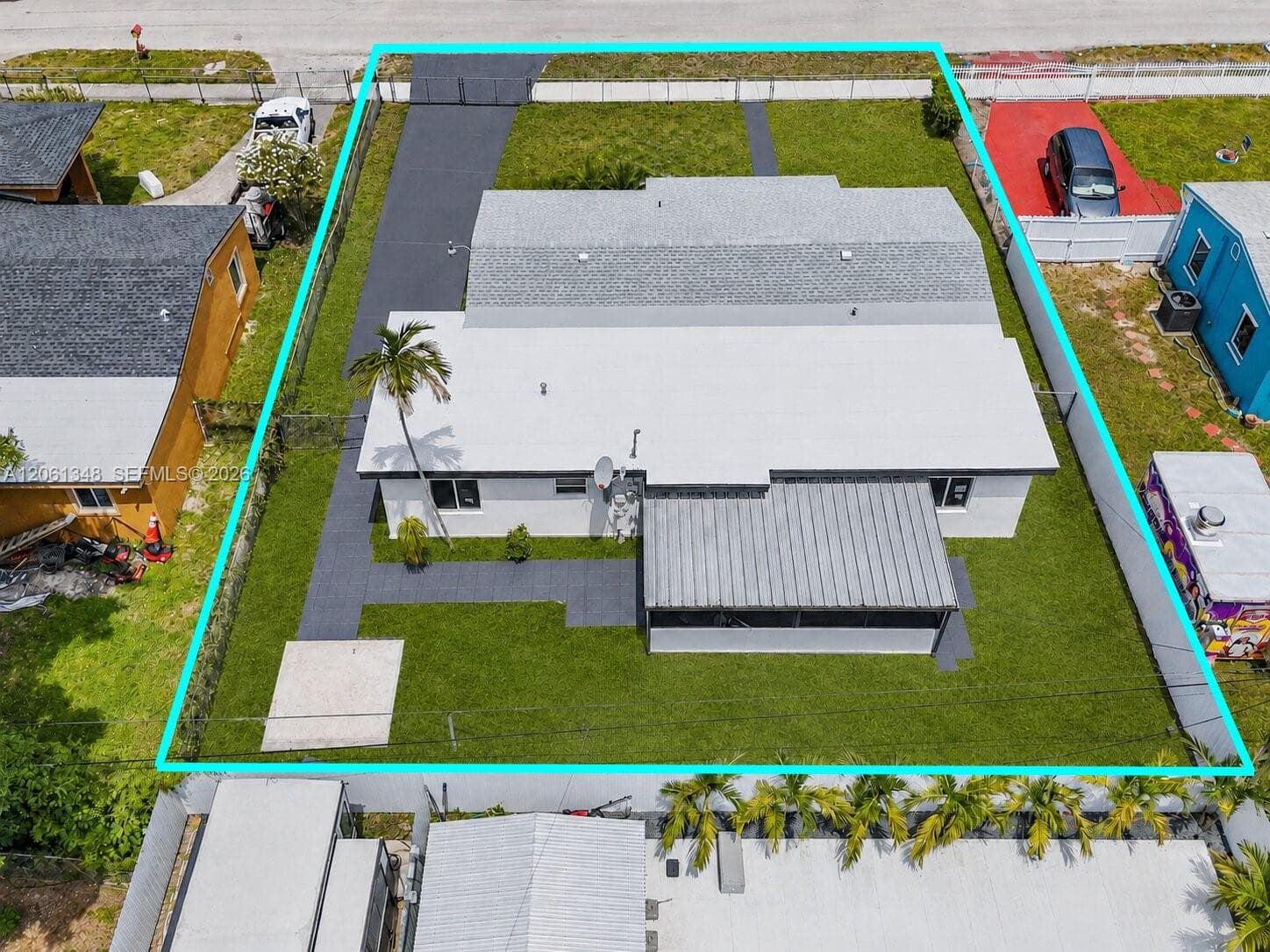 16100 NW 28th Ct, Miami Gardens, FL 33054 — zdjęcie 5