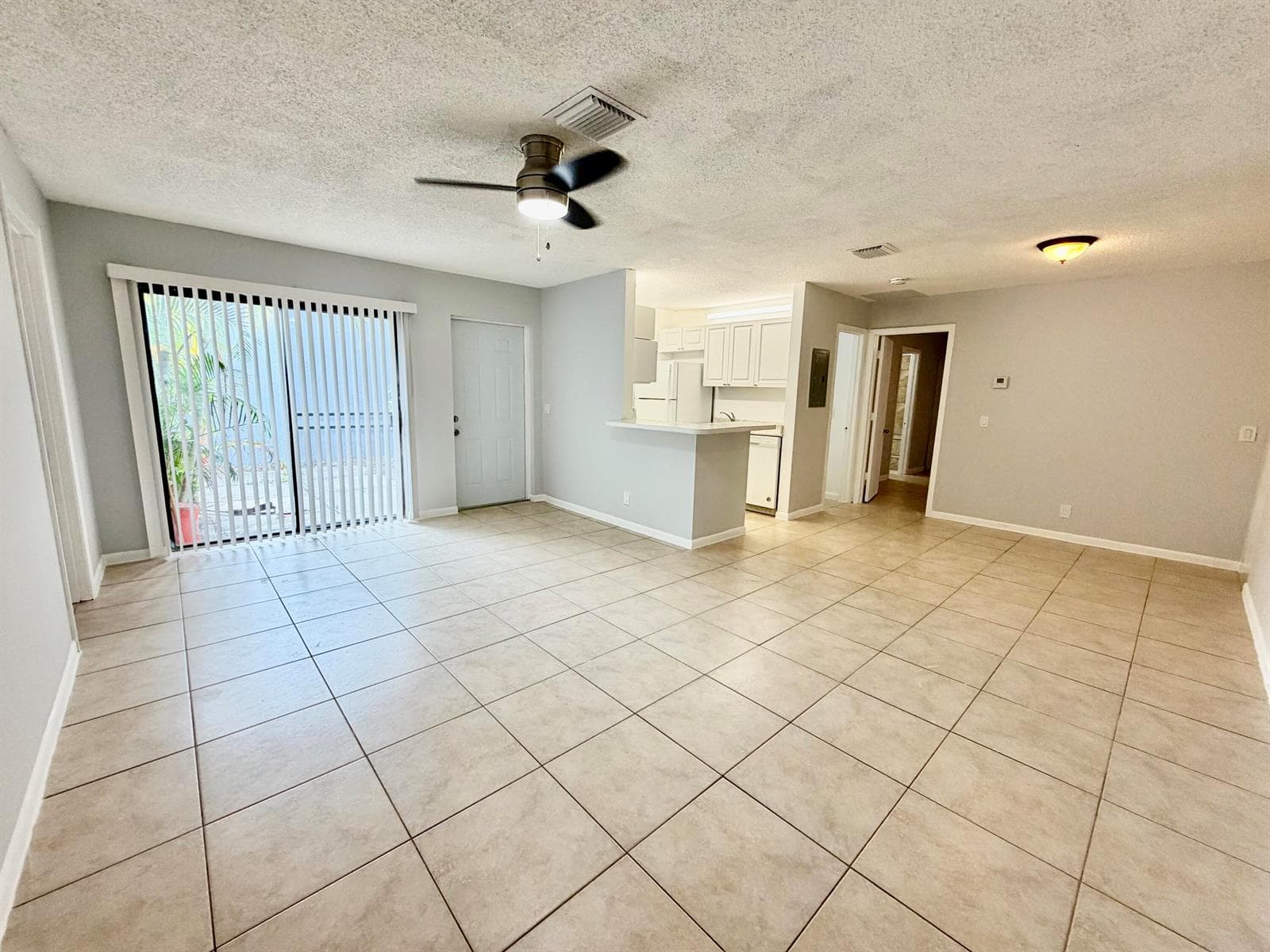30 CROSSINGS Circle # A, Boynton Beach, FL 33435 — zdjęcie 3