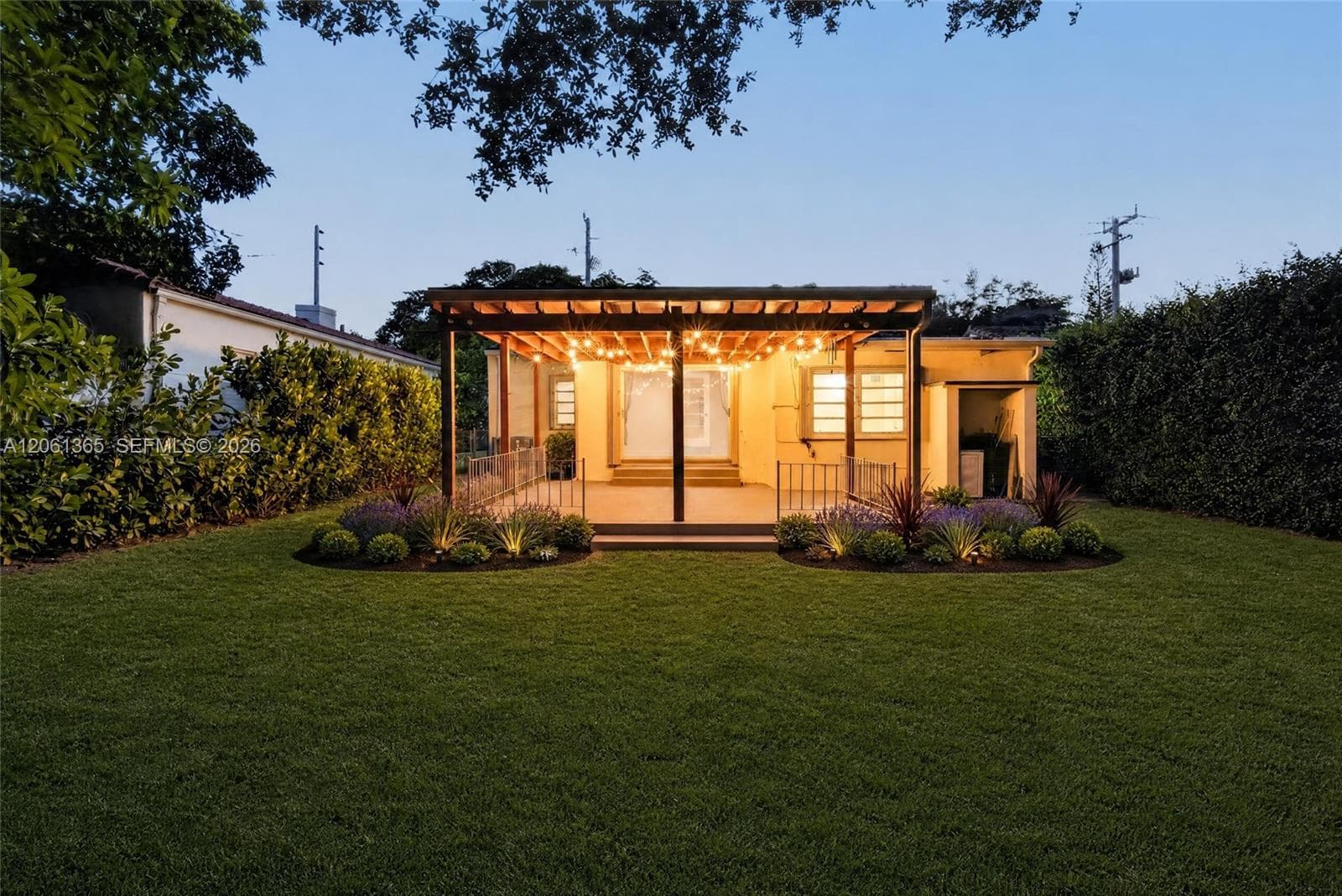 1015 Cortez St, Coral Gables, FL 33134 — zdjęcie 2