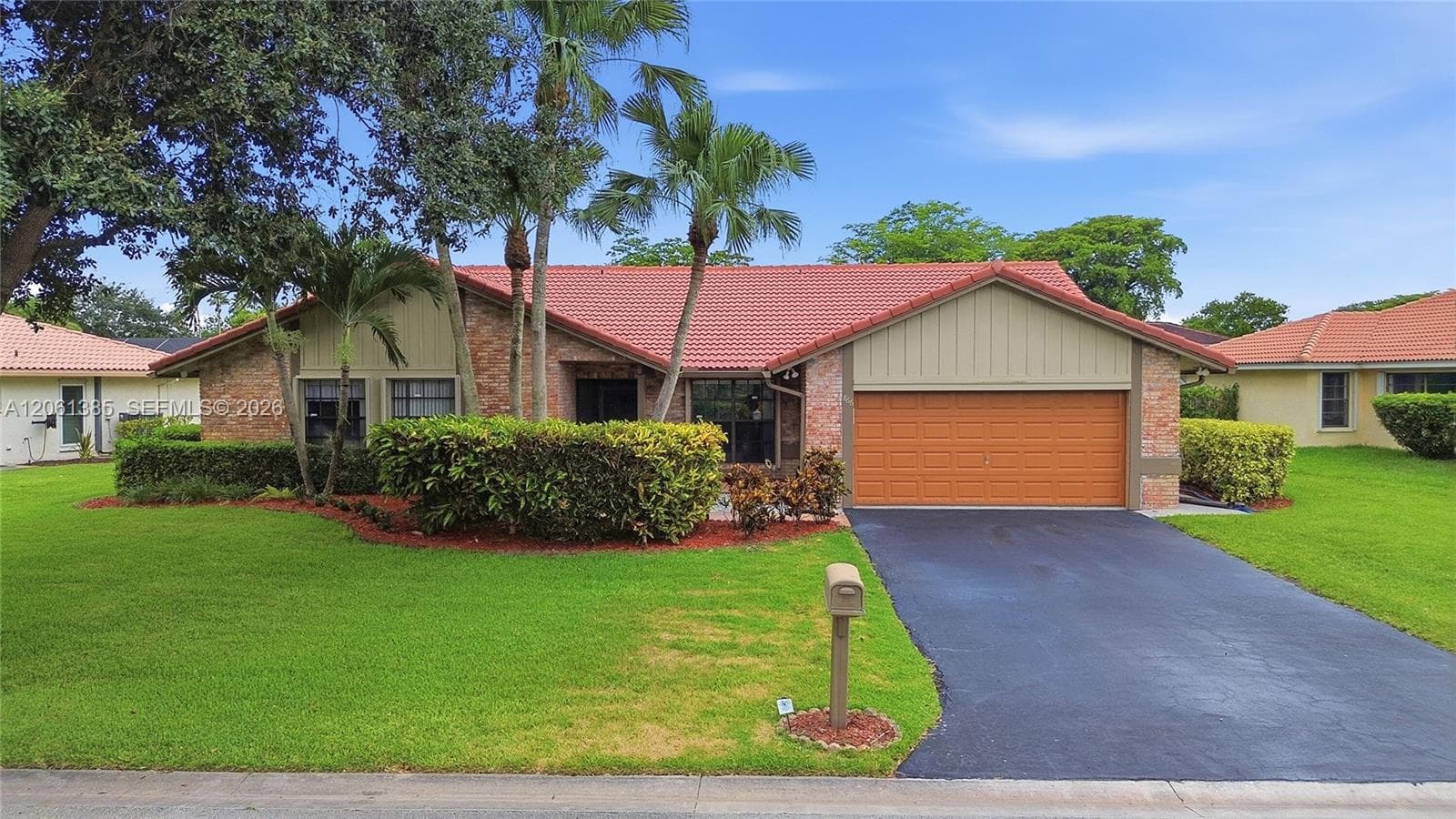 866 NW 110th Ave, Coral Springs, FL 33071