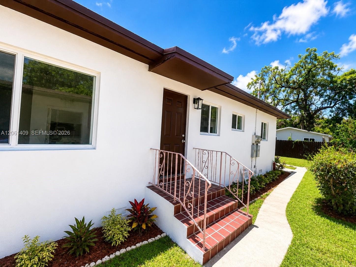 750-752 NW 52nd St, Miami, FL 33127 — zdjęcie 4