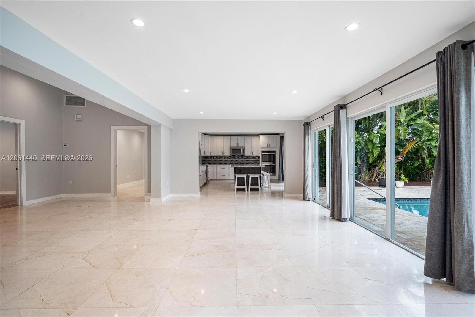 739 Blue Rd, Coral Gables, FL 33146 — zdjęcie 4