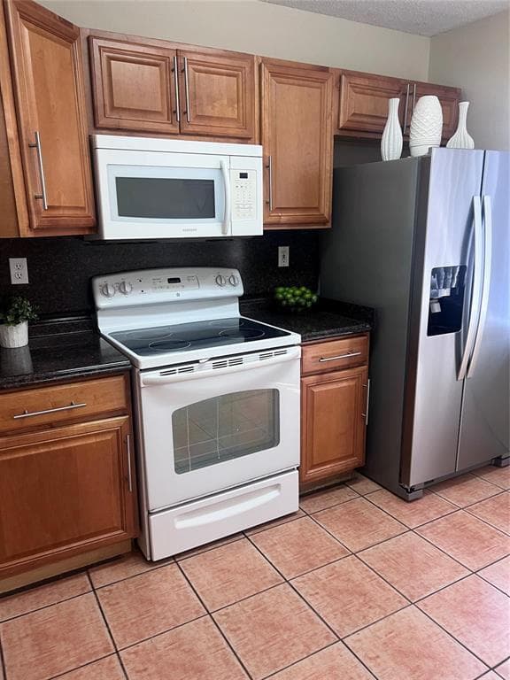 167 RIVIERA Circle, Weston, FL 33326 — zdjęcie 5