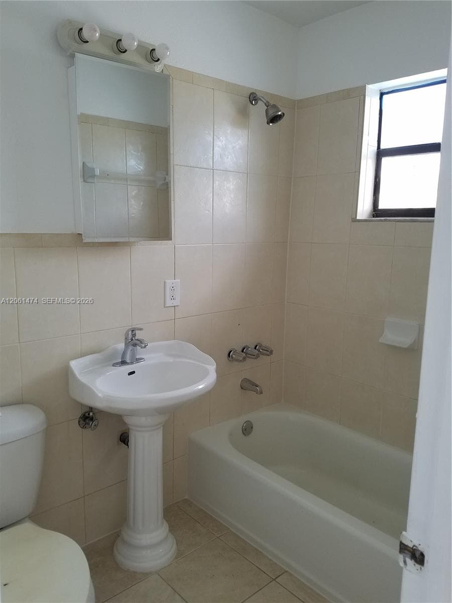 4450 SW 67 AVE # Y, Miami, FL 33155 — zdjęcie 2