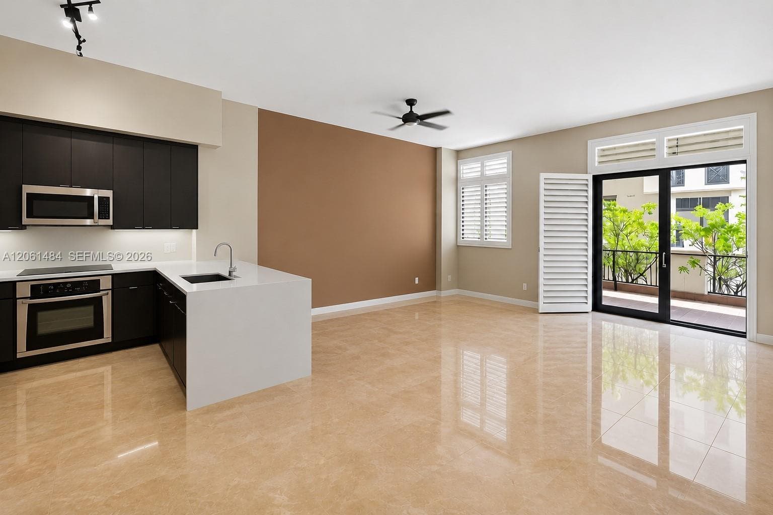 1805 Ponce De Leon Blvd # 616, Coral Gables, FL 33134 — zdjęcie 2