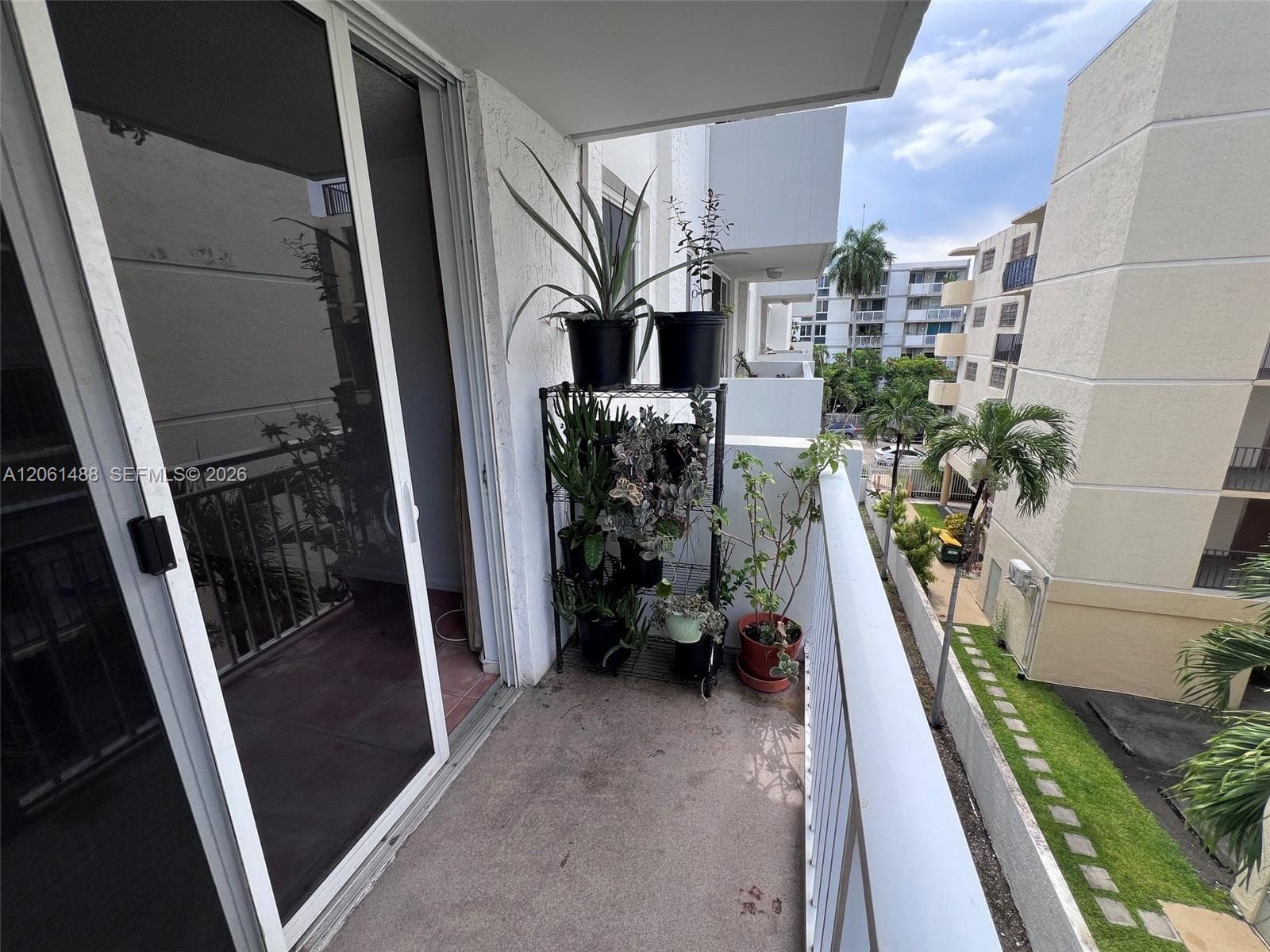 1665 Bay Rd # 416, Miami Beach, FL 33139 — zdjęcie 2