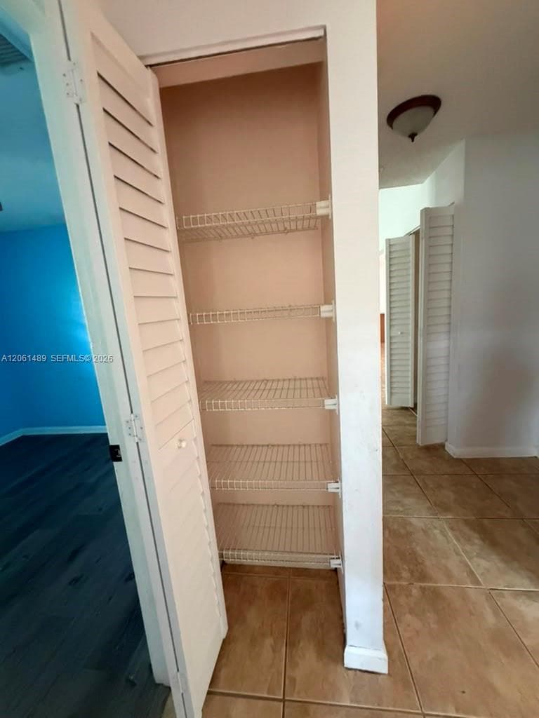 6645 Franklin St # 1, Hollywood, FL 33024 — zdjęcie 5