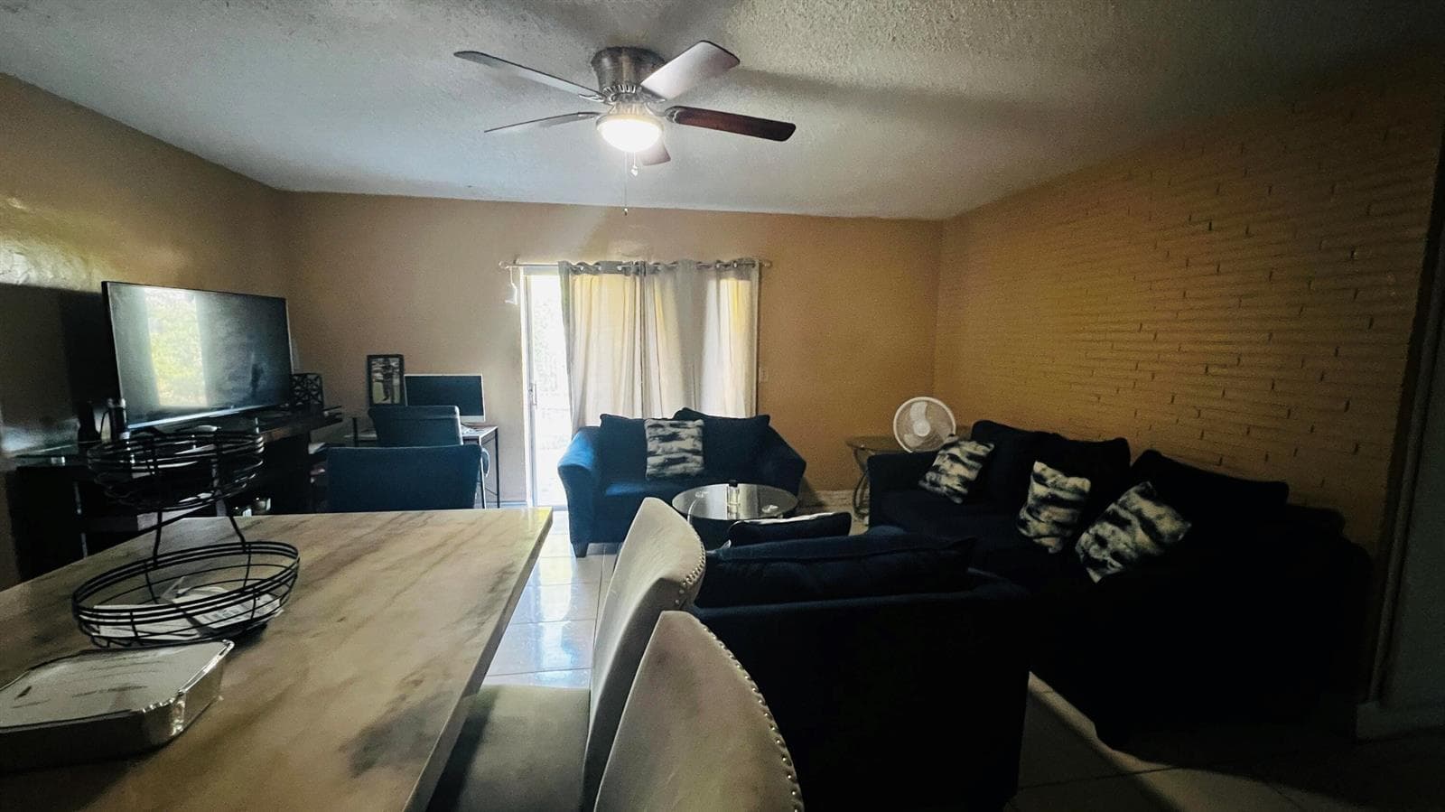 1270 NW 54TH Avenue, Lauderhill, FL 33313 — zdjęcie 4