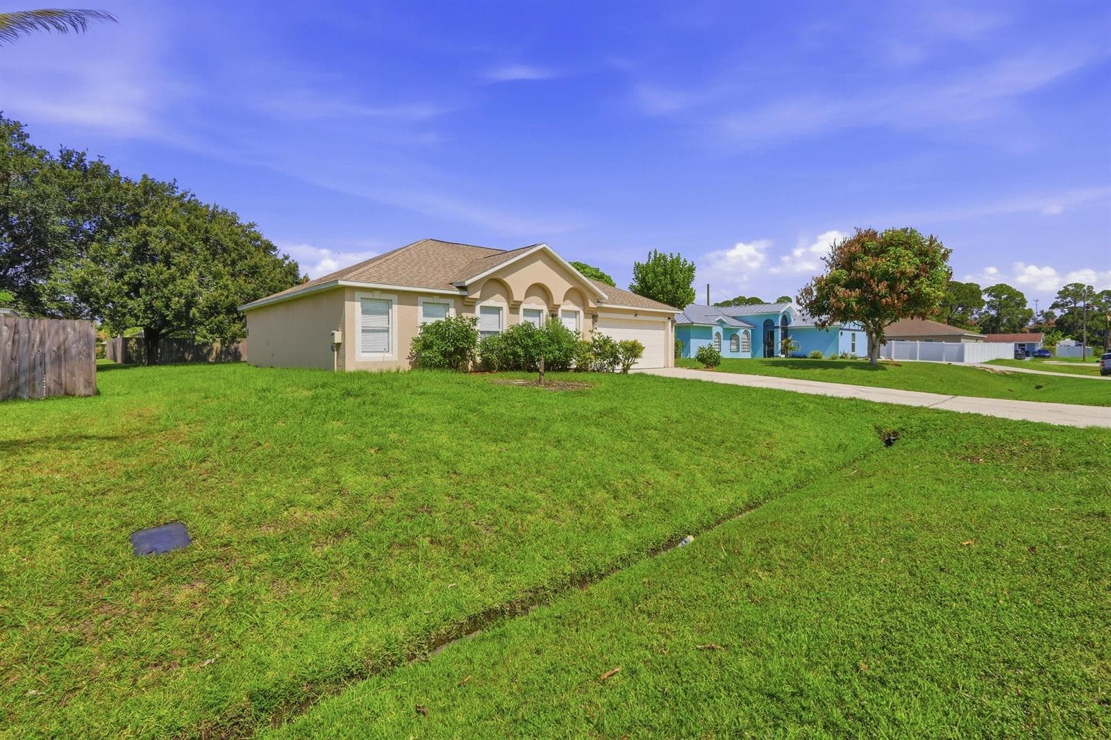 3124 SW ARMUCHER Street, Port St. Lucie, FL 34953 — zdjęcie 4