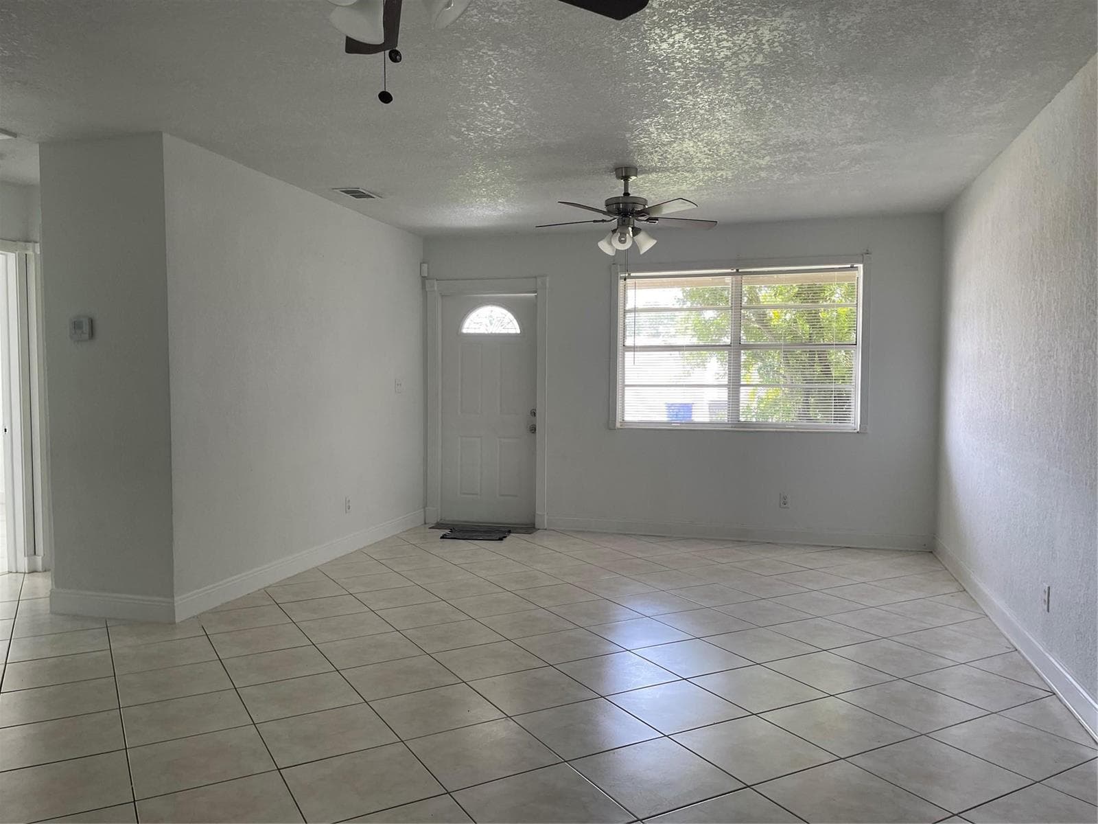 6902 SW 15th Street, North Lauderdale, FL 33068 — zdjęcie 5