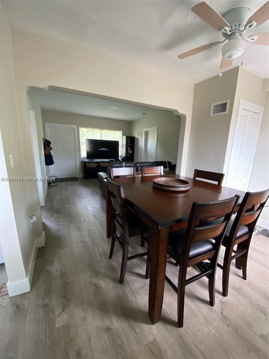 12108 NE 5th Ave # 4, North Miami, FL 33161 — zdjęcie 2